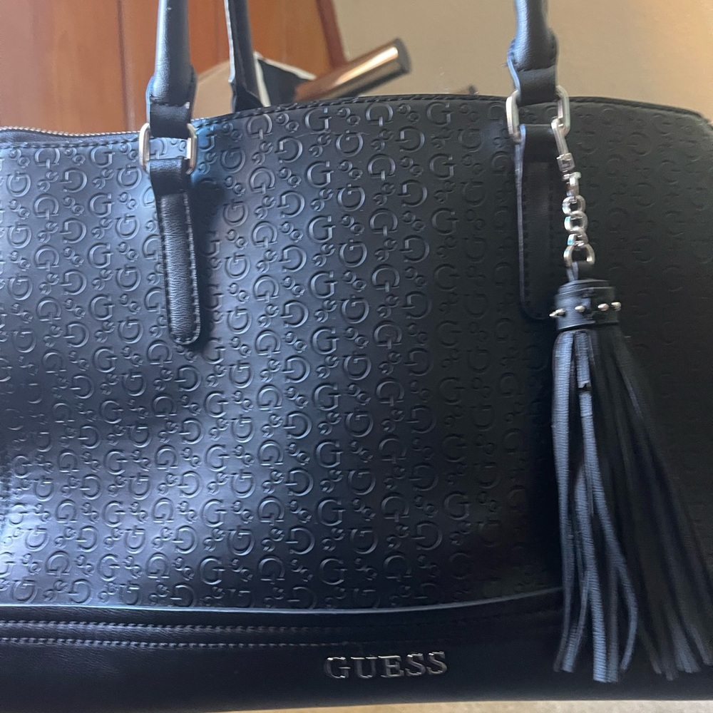 GUESS black purse